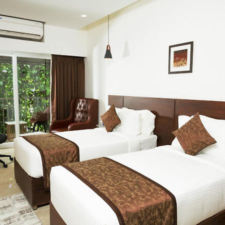 The Runway Hotel Kochi Ngoại thất bức ảnh