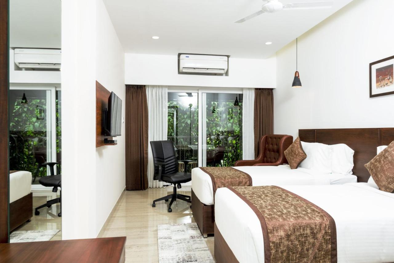 The Runway Hotel Kochi Ngoại thất bức ảnh